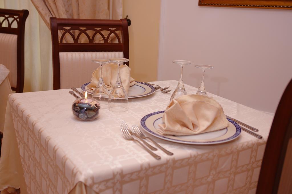 Cridda Hotel & Restaurant Gizzeria Luaran gambar